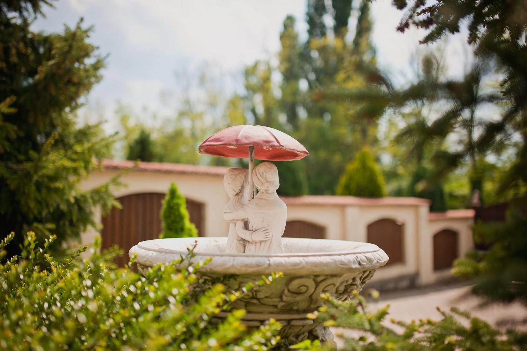 Villa Psenek Banka Dış mekan fotoğraf