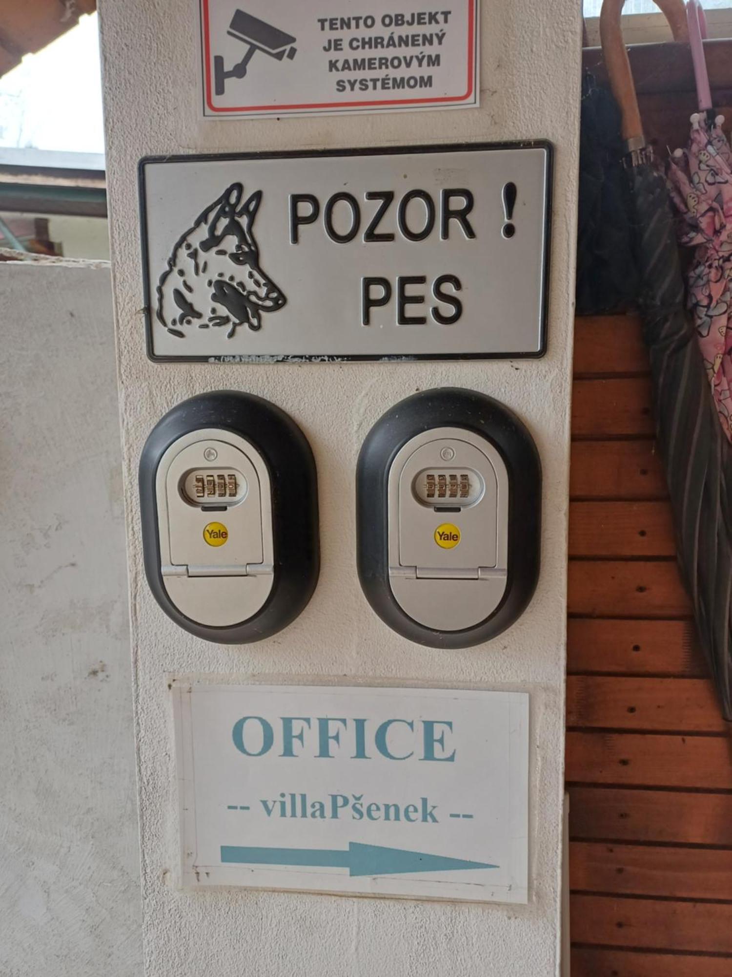 Villa Psenek Banka Dış mekan fotoğraf